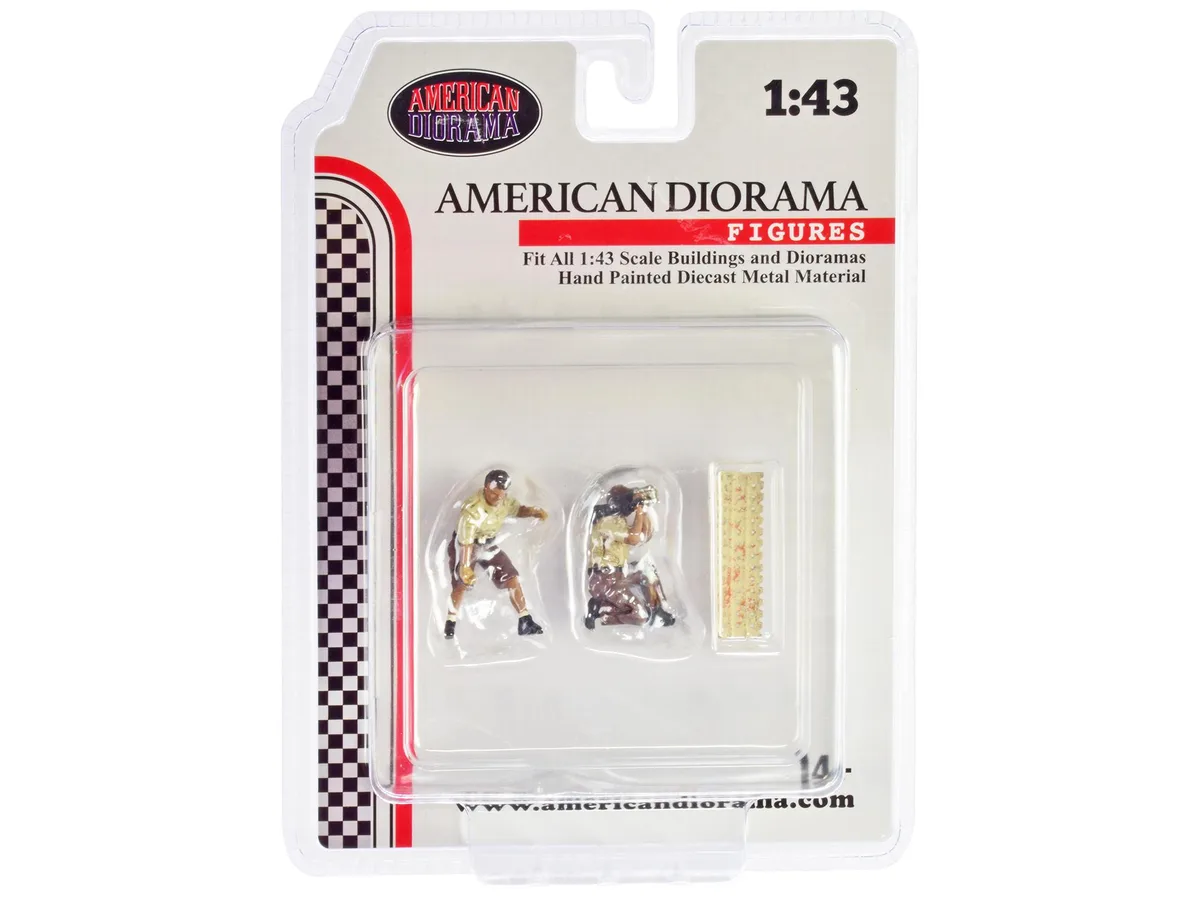 American Diorama American Diorama "4X4 Mechanics" 2-Piece Diecast Figure Set 4 1/43 Scale hobby collectible — product photo