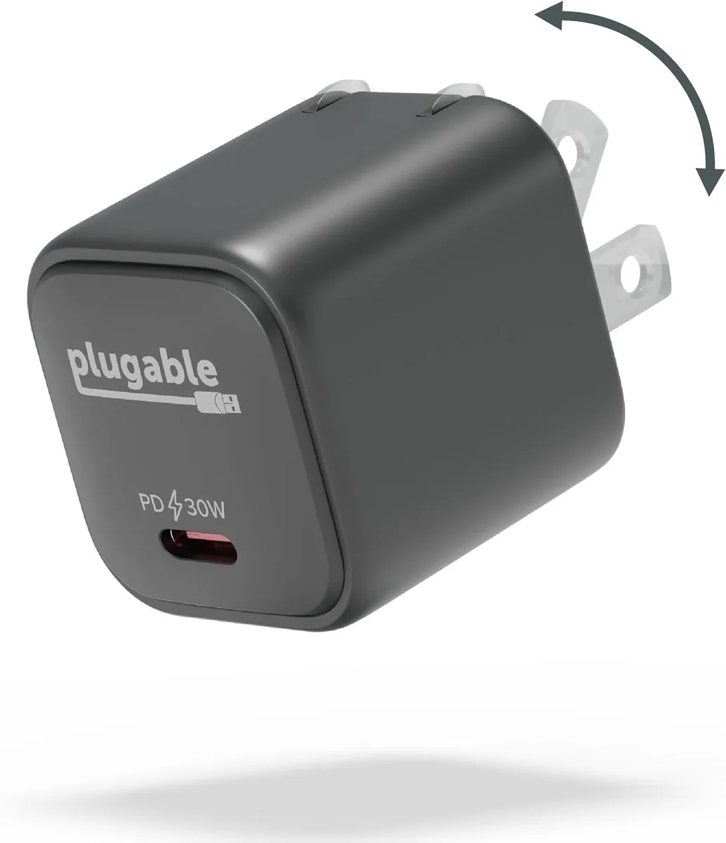 PISKEKAT PISKEKAT 30W USB-C Charger Black — product photo