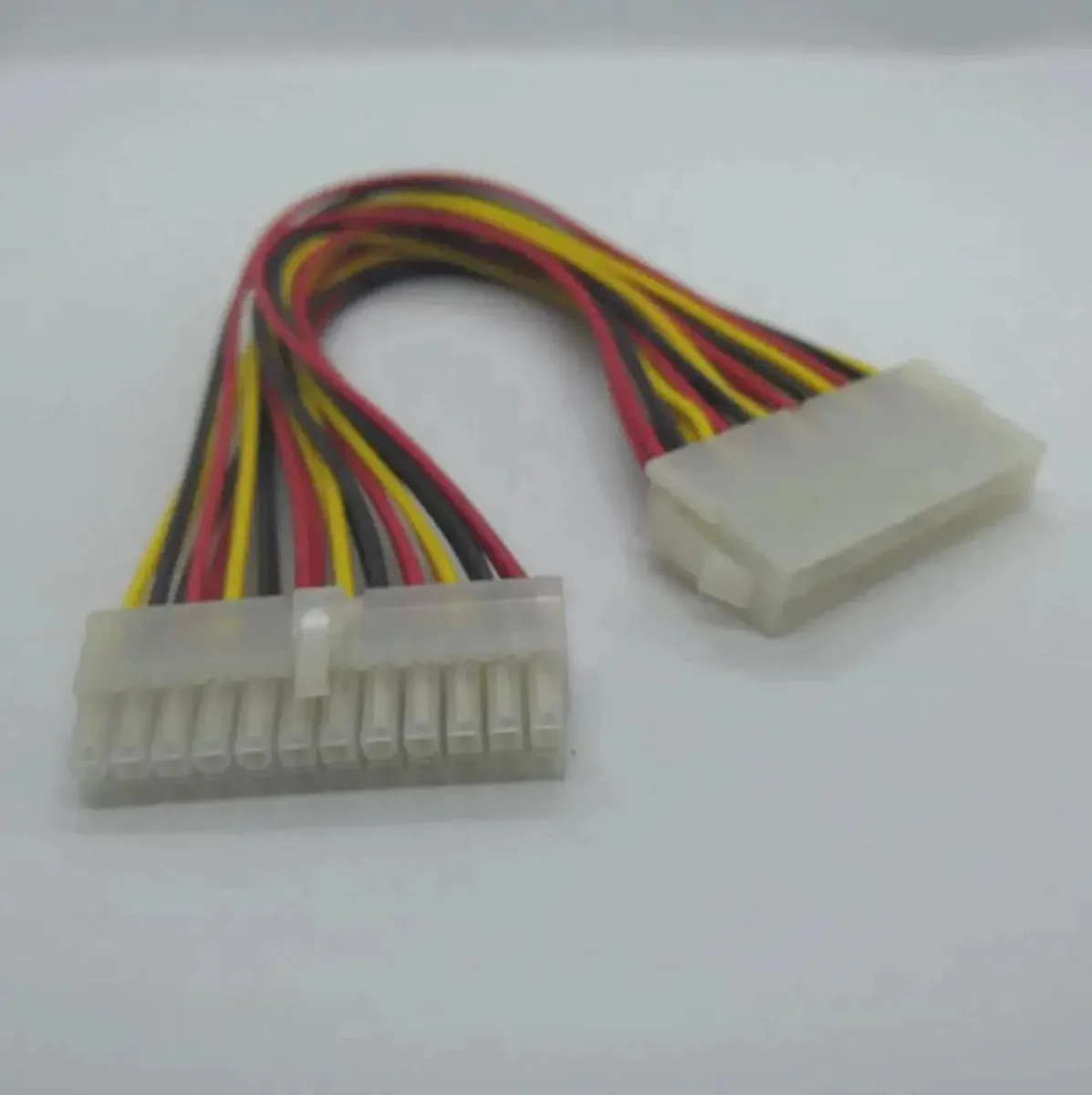SMUGDESK SMUGDESK 30cm 24 Pin ATX Power Extension Cord — product photo