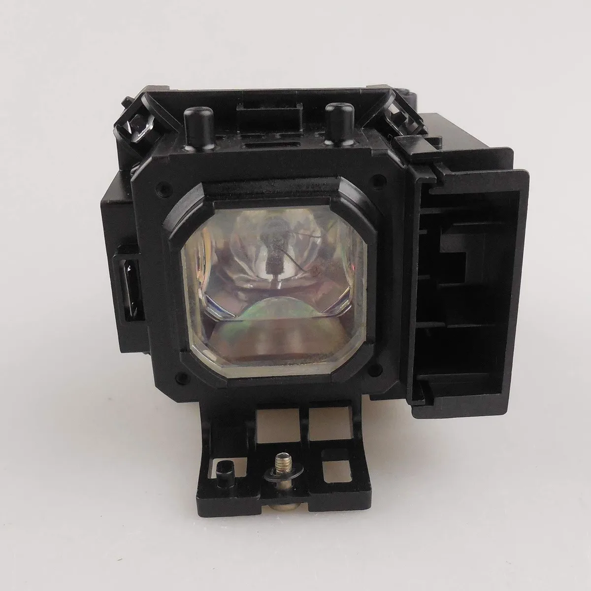 CTLAMP NP05LP 210W replacement projector lamp with housing