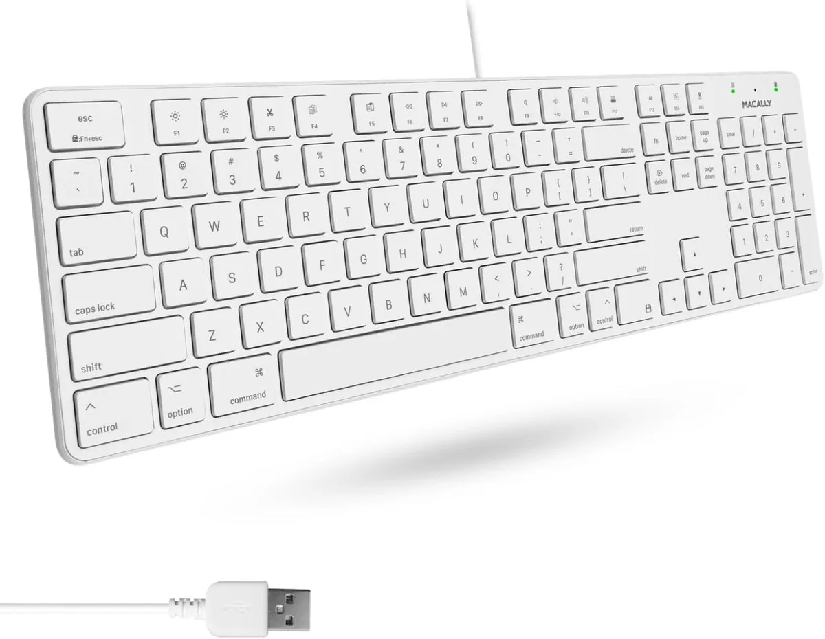 TUKO TUKO Gaming Keyboard 104 Key 16 Shortcut Keys Scissor Switch Wired USB — product photo