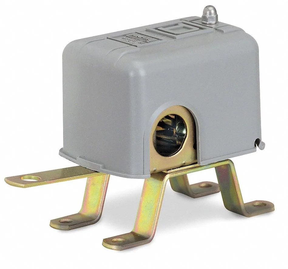 Square D liquid level switch with stainless steel float and polypropylene body