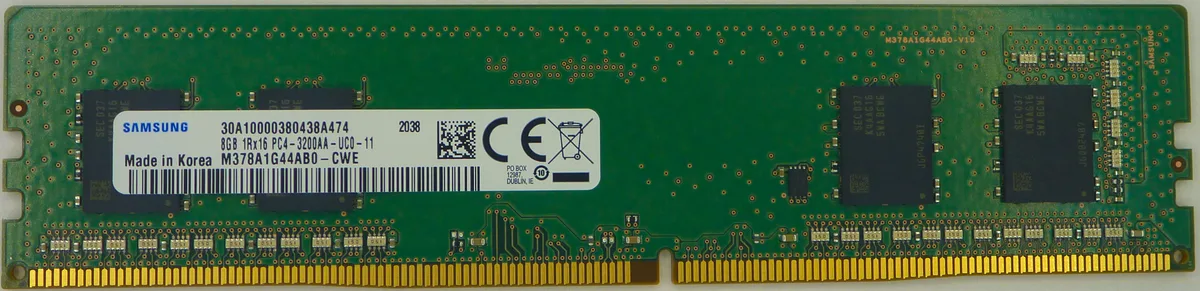 SAMSUNG SAMSUNG M378A1G44AB0-CWE 8GB DDR4 3200MHz Desktop RAM — product photo