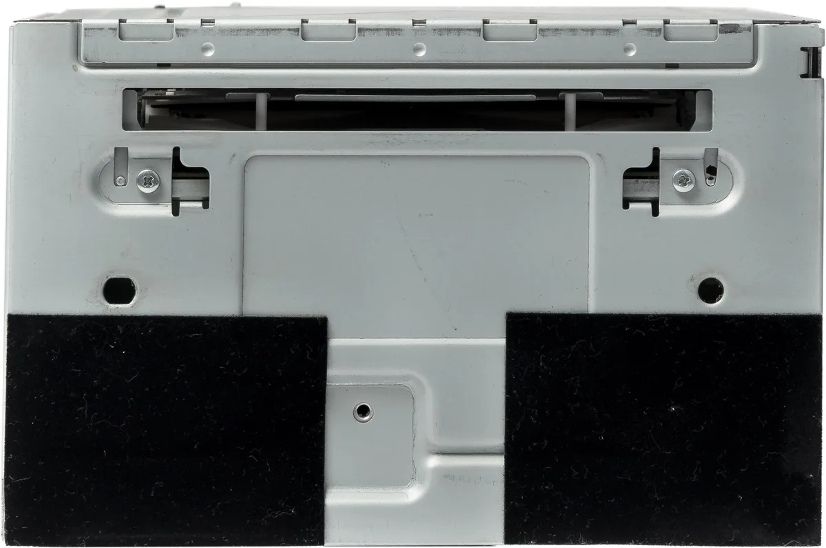1 Factory Radio 1 Factory Radio 9L8T-19C107-AB AM FM CD MP3 receiver — product photo