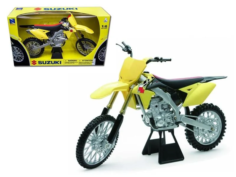 New Ray Toys New Ray Toys 2014 Suzuki RM-Z450 1/6 Motorcycle Yellow hobby collectible — product photo