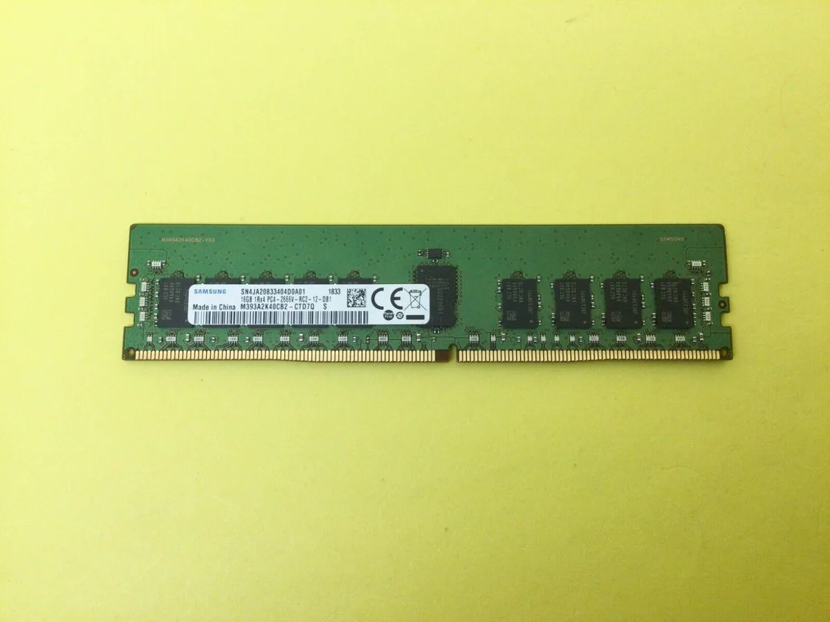 SAMSUNG SAMSUNG M393A2K40CB2-CTD 16GB DDR4 server memory — product photo