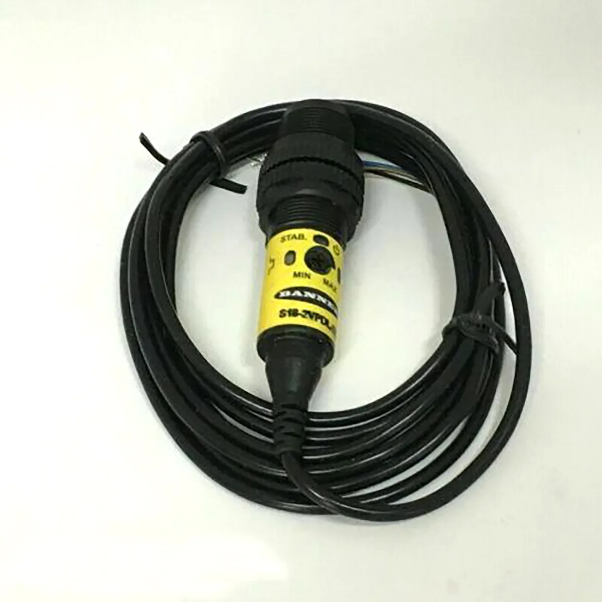 Banner Banner BS18-2VPDL-2M photoelectric switch electrician tool — product photo
