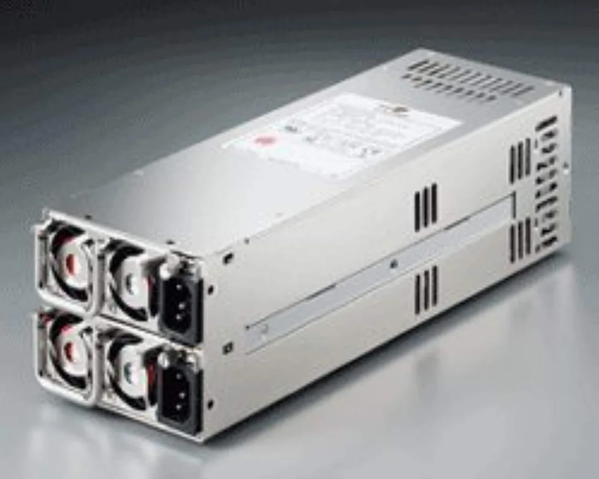 ZIPPY ZIPPY R2W-6500P-R 500W SFX power supply — product photo