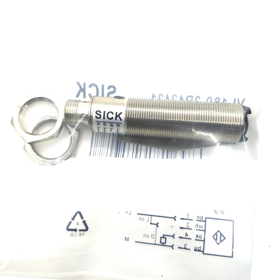 Sick Sick VL180-2P42431 cylindrical photoelectric sensor PNP 10-30V DC 1000Hz IP67 — product photo