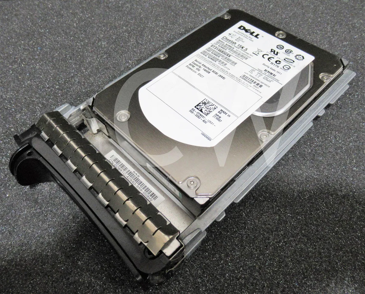 DELL DELL ST3146855SS 146GB 15000RPM 3.5" SAS 3Gb/s 0-HRS internal hard drive — product photo
