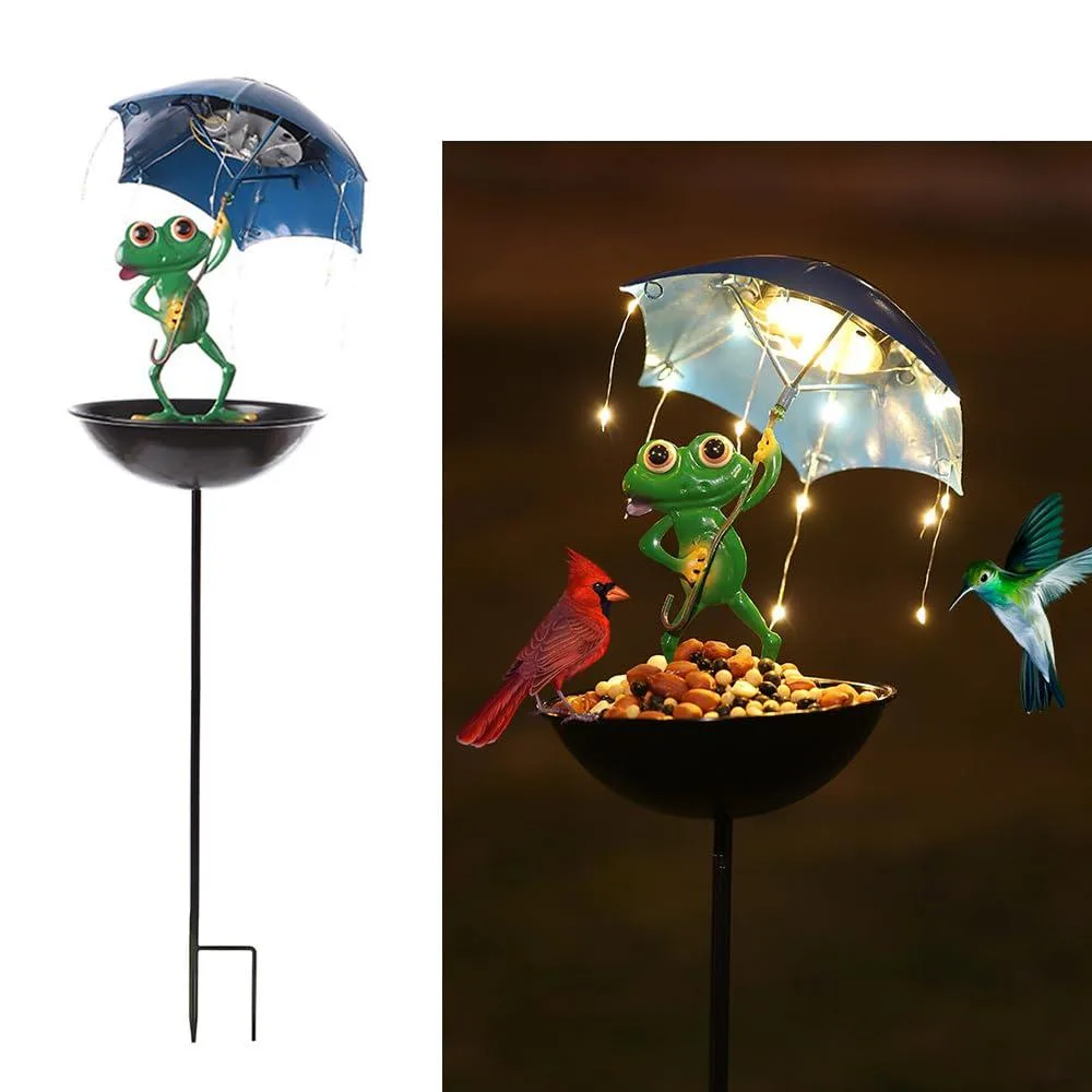 A green iron frog holding an umbrella, 86cm tall, solar LED light