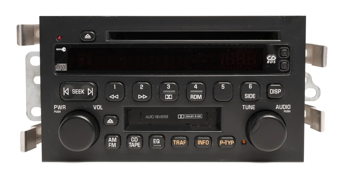 1 Factory Radio 1 Factory Radio 25735820 AM FM Cassette CD receiver 2002 Buick LeSabre — product photo