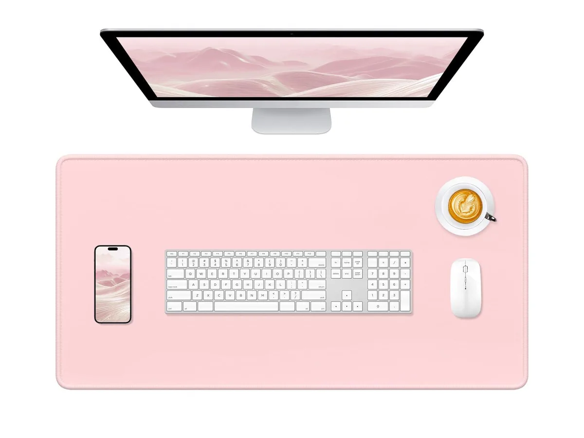  Hsurbtra Rubber-3216-Pink 32" x 16" Desk Pad Pink — product photo