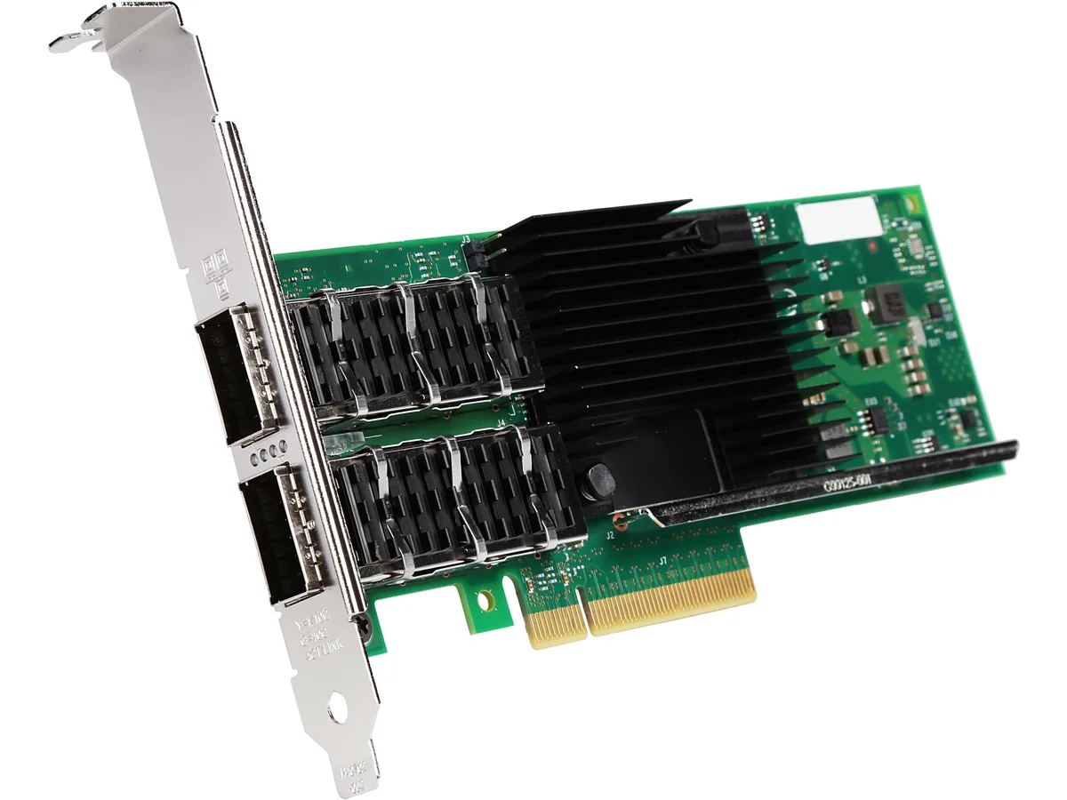 Intel Intel XL710QDA2 dual-port 40GbE network card — product photo