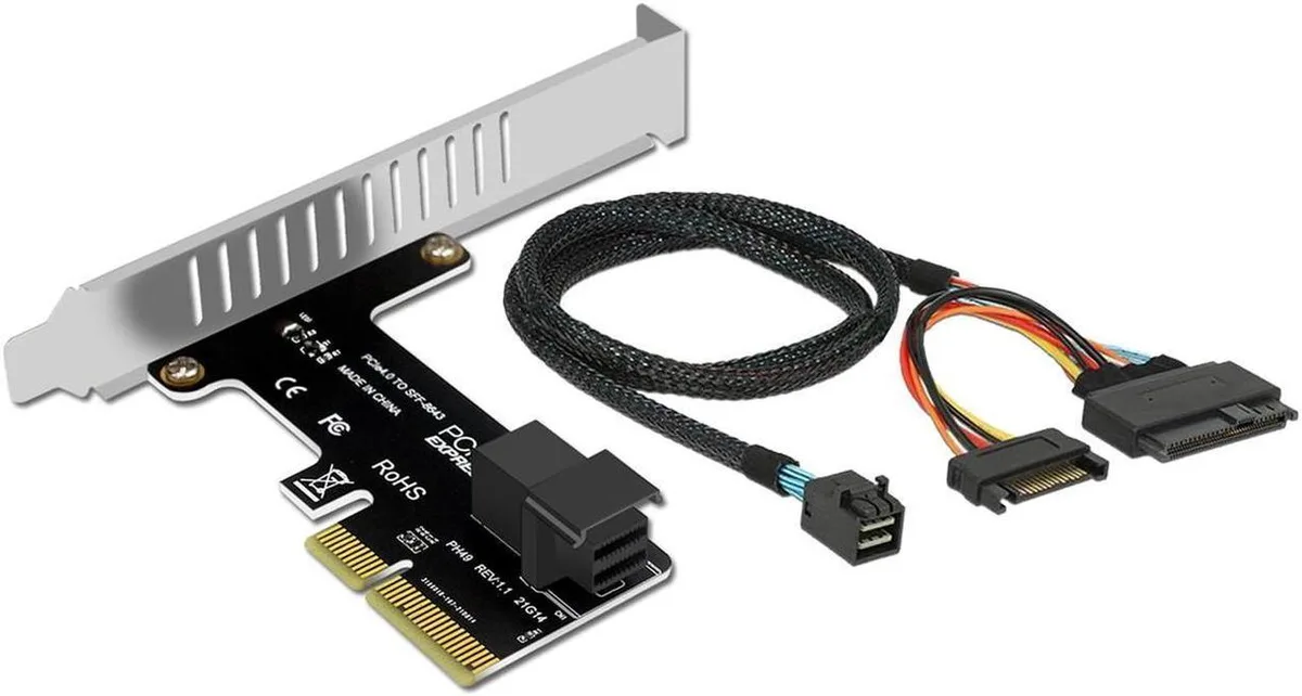 Vszerda Vszerda PCIe x4 to U.2 NVMe Adapter with SFF-8643 Cable and Brackets — product photo