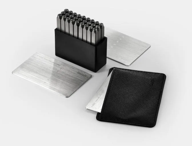 SecuX Technology Inc. SecuX Technology Inc. 98-100-000200 X-SEED Plus crypto wallet — product photo