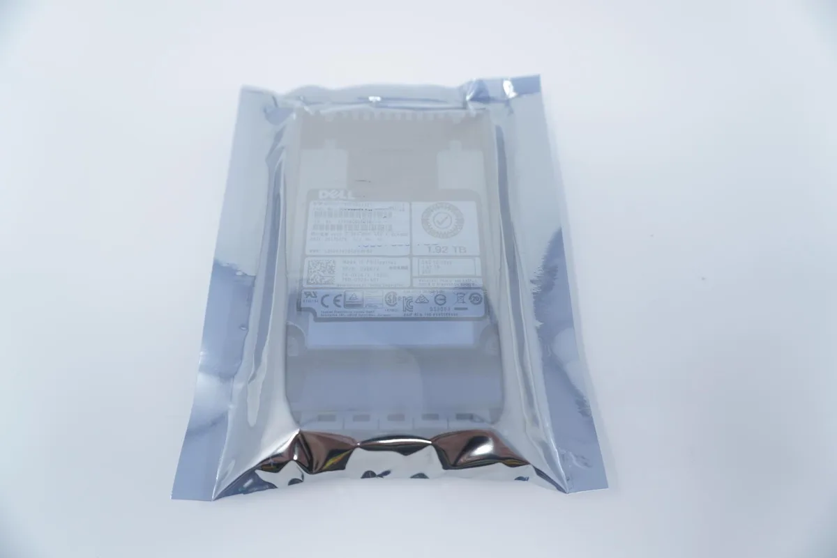 DELL DELL PX05SVB192Y 1.92TB SAS 2.5" enterprise SSD — product photo