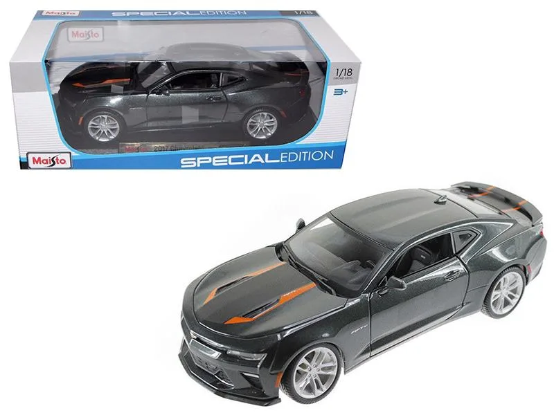 Maisto Maisto 2017 Chevrolet Camaro SS 50th Anniversary Special Edition 1/18 Diecast Model Car — product photo