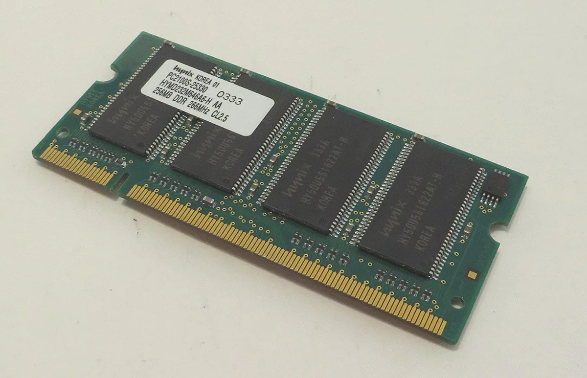 SK hynix SK hynix HYMD232M646A6-H 256MB DDR PC2100 266MHz SODIMM laptop RAM — product photo