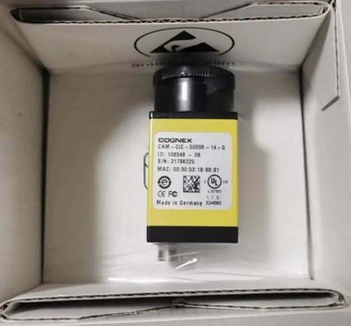 Cognex Cognex CAM-CIC-5000R-14-G barcode scanner — product photo