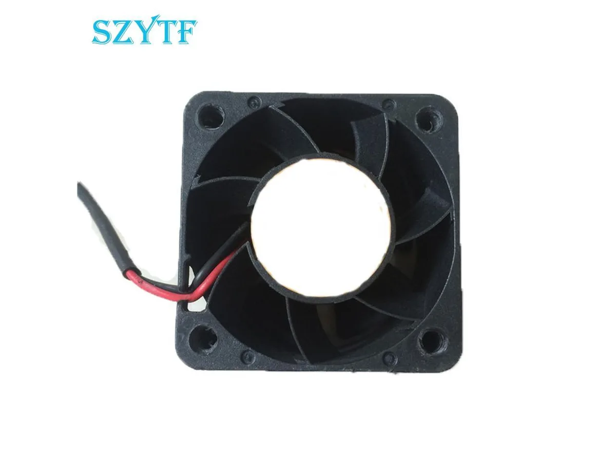 Fans Fans 10-pack 4028 GM1204PQB1-8A 12V 2.6W server case fan — product photo