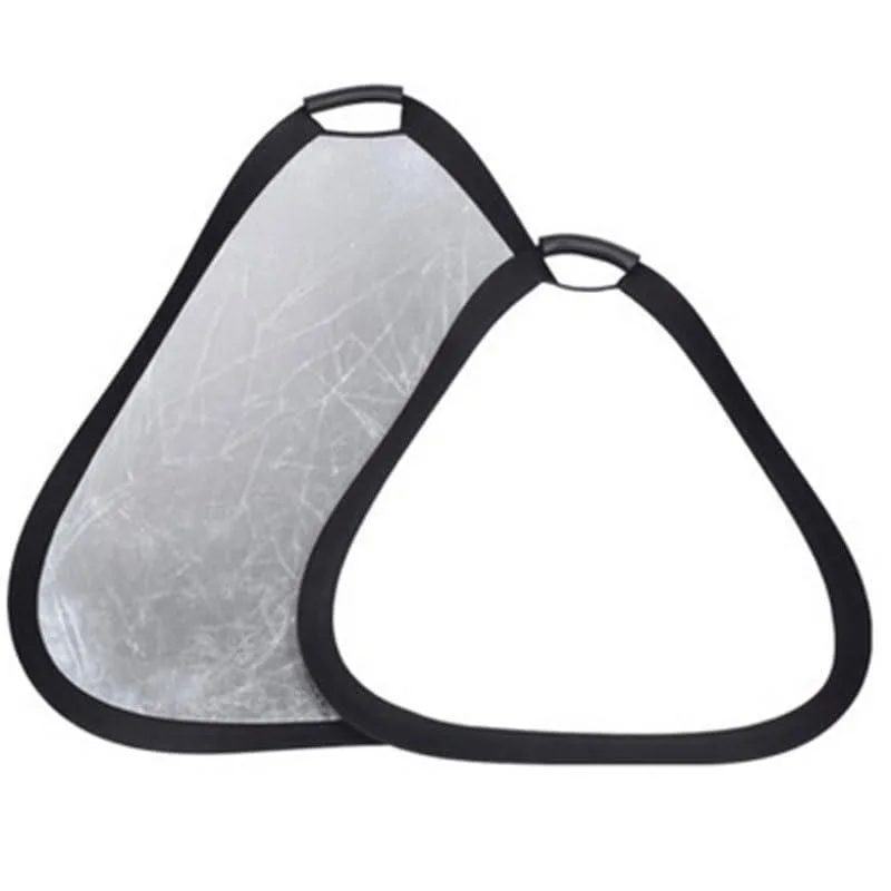 Triangle reflector with silver and white sides, built-in grip, folded in carry case