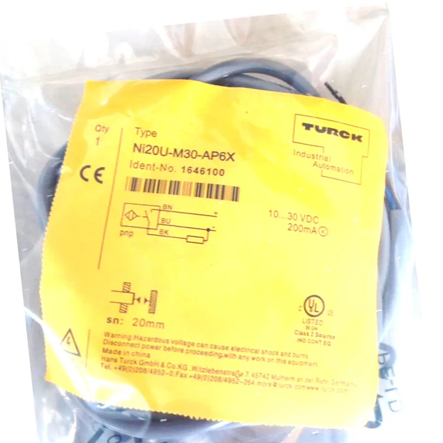 Turck Turck Ni20U-M30-AP6X inductive sensor PNP M30 20mm IP68 — product photo
