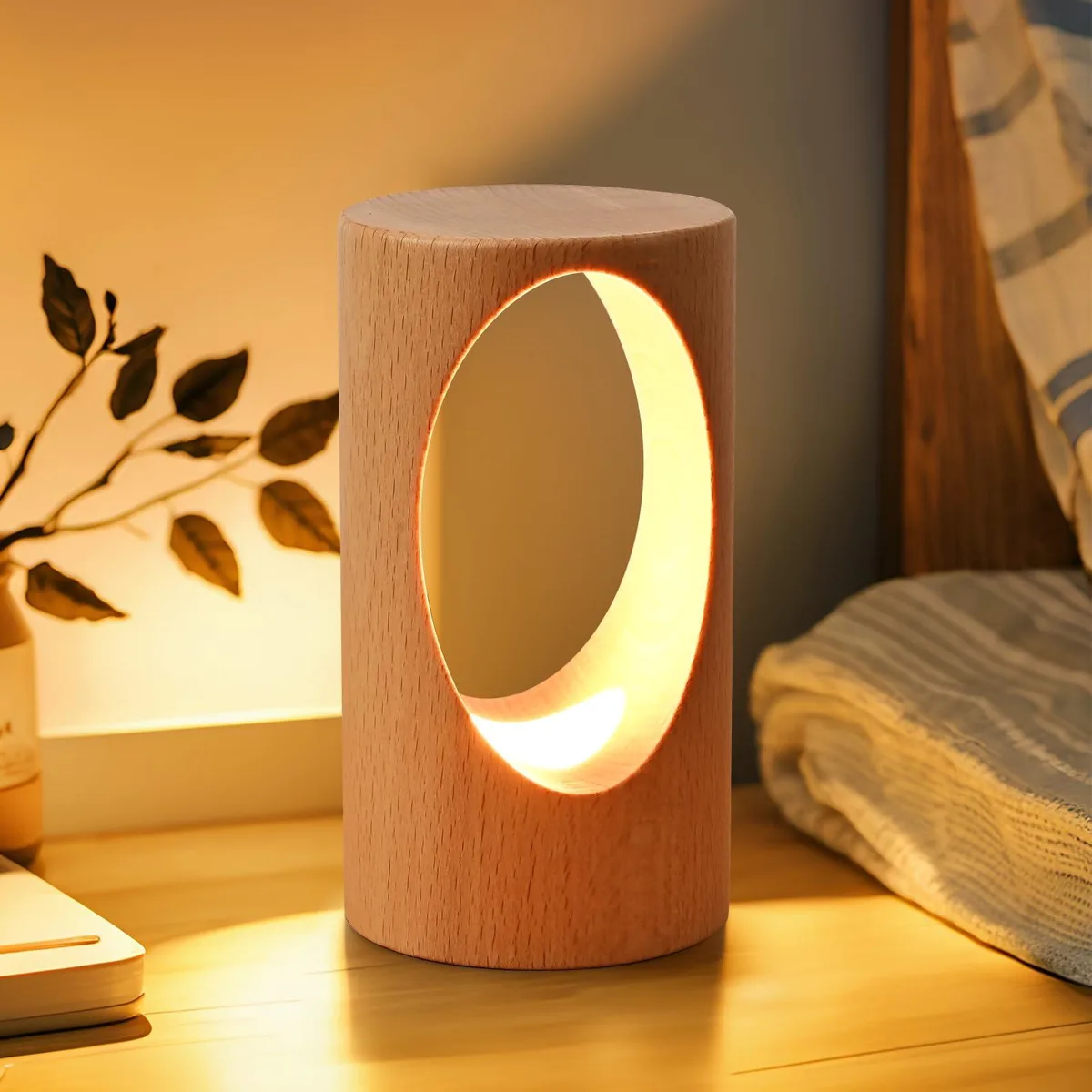  YIEONSHION SD Beech Wood Night Light 3W 3000K 2.8x2.8x5.1in — product photo