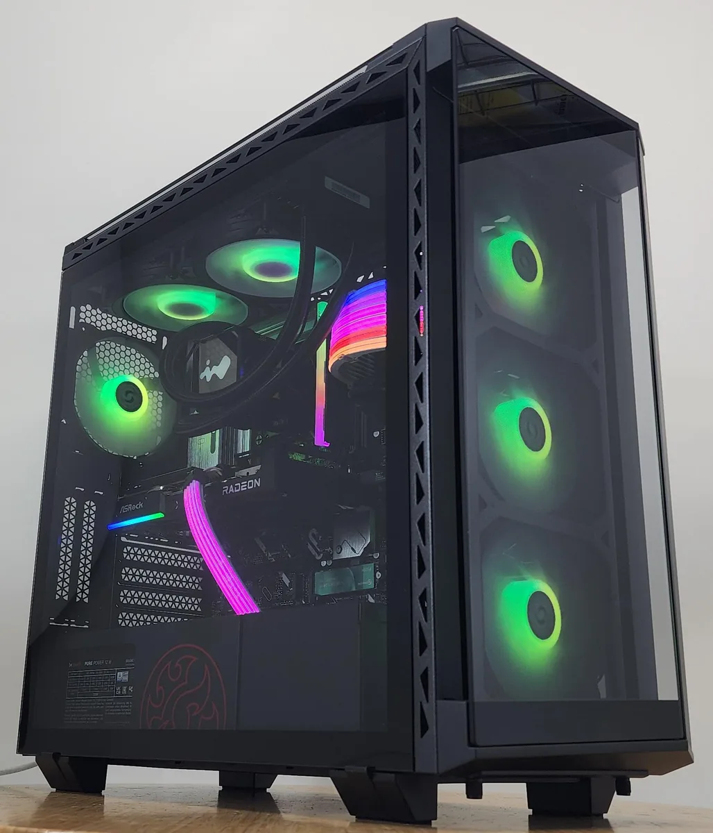 Custom Custom Gaming PC Ultra 5 250KF 16GB DDR5 1TB NVME RX 9060 XT 240mm AIO — product photo