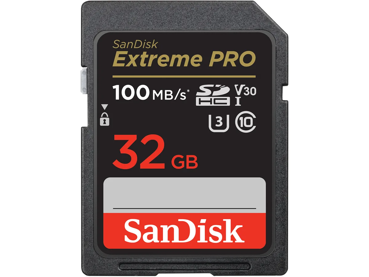 SanDisk SanDisk Extreme Pro SDSDXXO-032G-GN4IN 32GB SDHC UHS-I U3 V30 Class 10 memory card — product photo