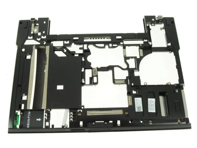 DELL DELL Latitude E6400 ATG Bottom Base Cover P507F accessory — product photo