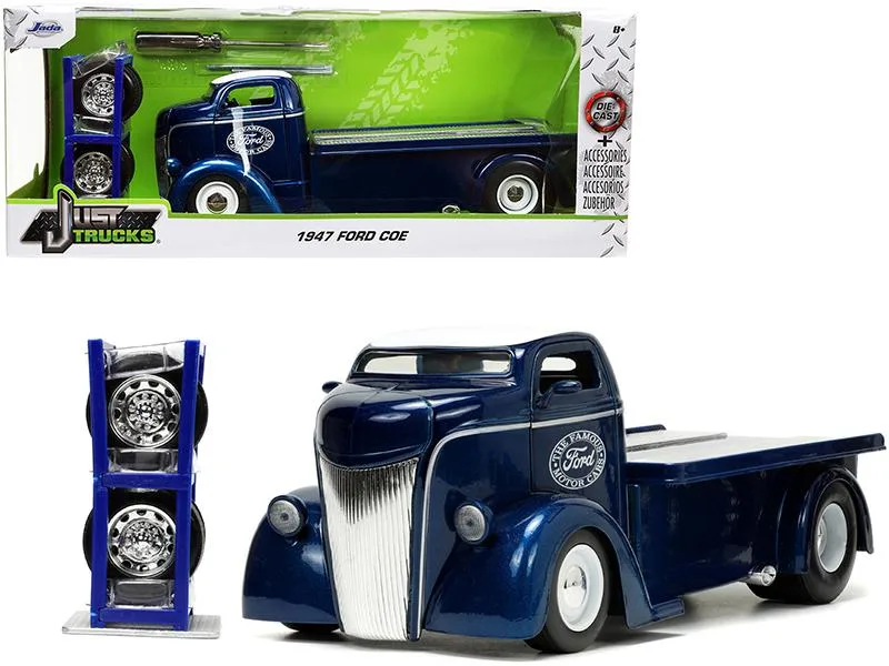 Jada Jada 1947 Ford COE Flatbed Truck 1/24 Diecast Dark Blue Metallic White Top Extra Wheels 33853 — product photo