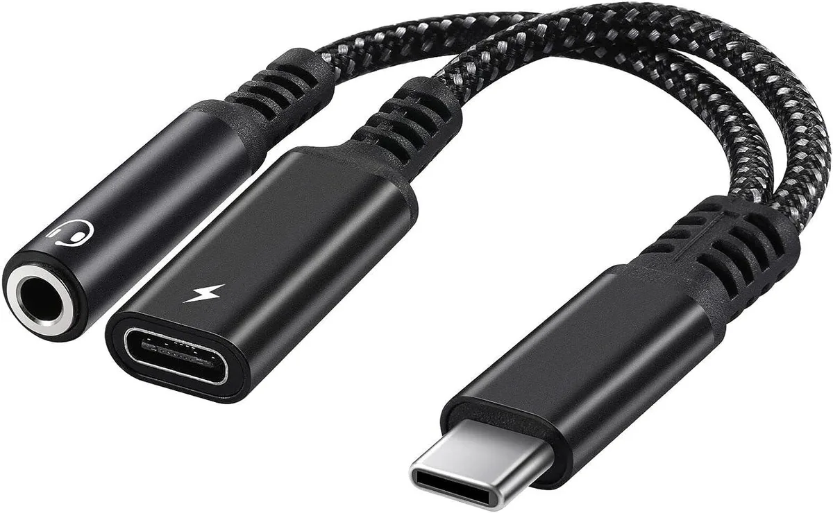 JPWEB JPWEB USB C to 3.5mm Audio Adapter 2-in-1 Splitter PD 60W Charging (Black) — product photo