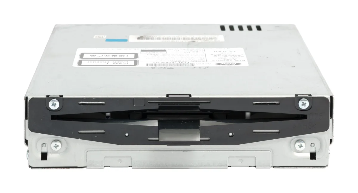 1 Factory Radio 1 Factory Radio FP5T-18C830-AC Single Disc CD Receiver 2015-2020 Lincoln MKZ — product photo