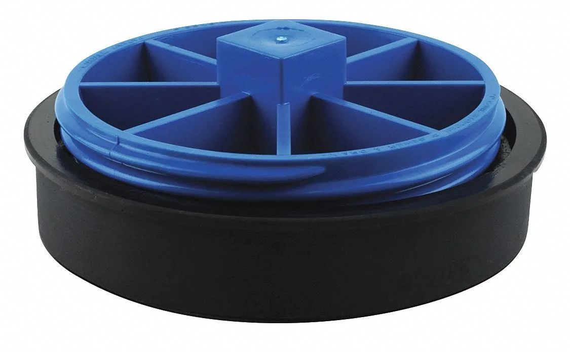 Cylindrical rubber test plug with raised square head, 8 inch size, 50 ft head pressure rating