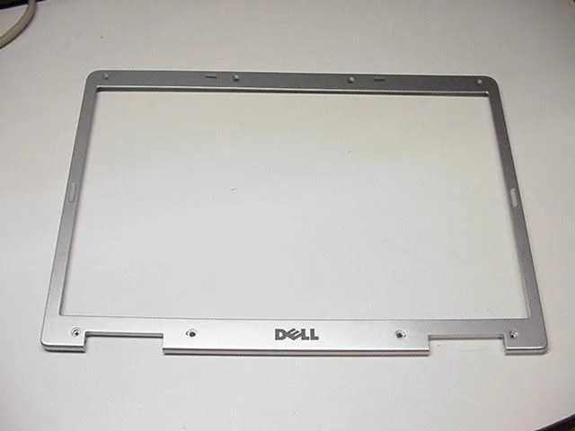 DELL DELL Inspiron 9200 9300 17" LCD Front Trim Cover Bezel X8602 — product photo