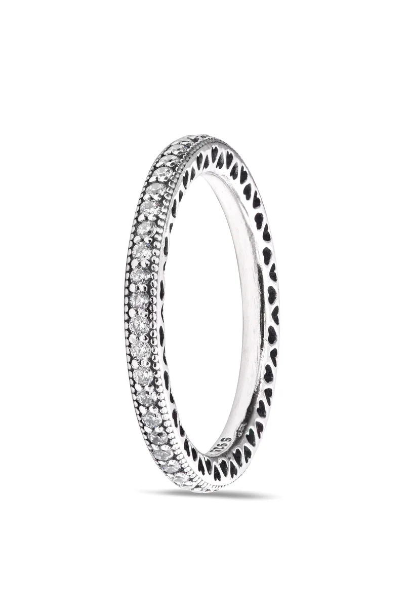 Sterling silver eternity ring with alternating hearts and clear stones
