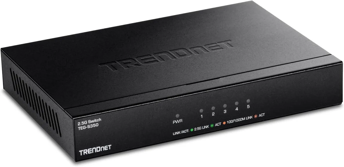 PISKEKAT PISKEKAT 5-Port Unmanaged 2.5G Switch 5 x 2.5GBASE-T Ports 25Gbps — product photo