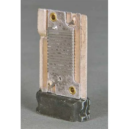 Three transparent thermal units in a pack