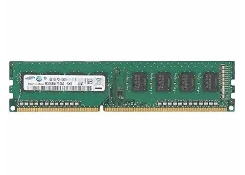 SAMSUNG SAMSUNG 4GB DDR3 PC3-12800U 1600MHz 240-PIN DIMM — product photo