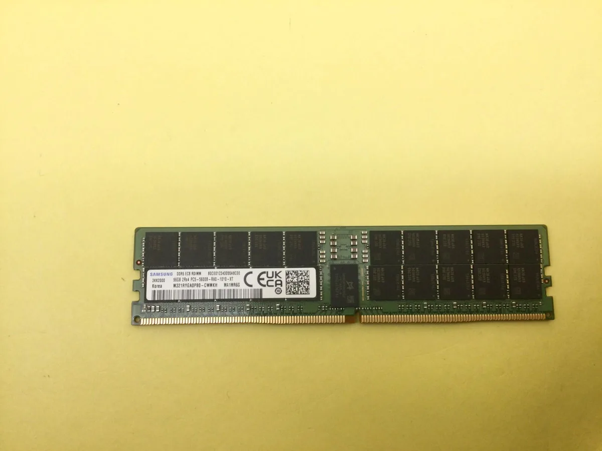 SAMSUNG SAMSUNG M321RYGA0PB0-CWM 96GB DDR5 RDIMM server memory accessory — product photo