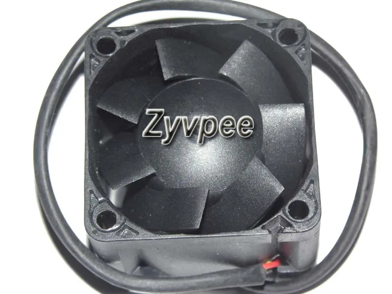 Zyvpee Zyvpee PMD1204PQBX-A 40×28 mm 12 V 8.0 W 3-pin case fan — product photo