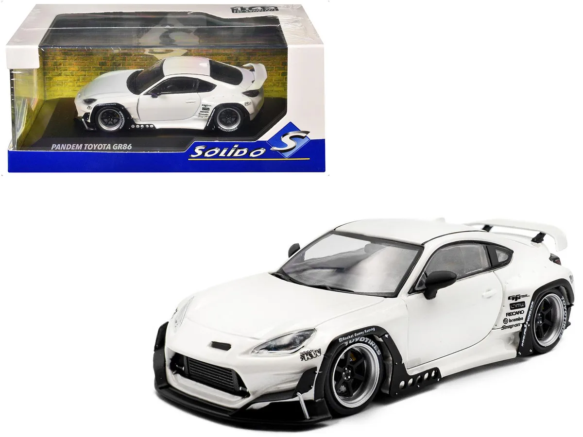 Solido Solido 2022 Toyota Pandem GR86 White Metallic 1/43 Diecast Car — product photo