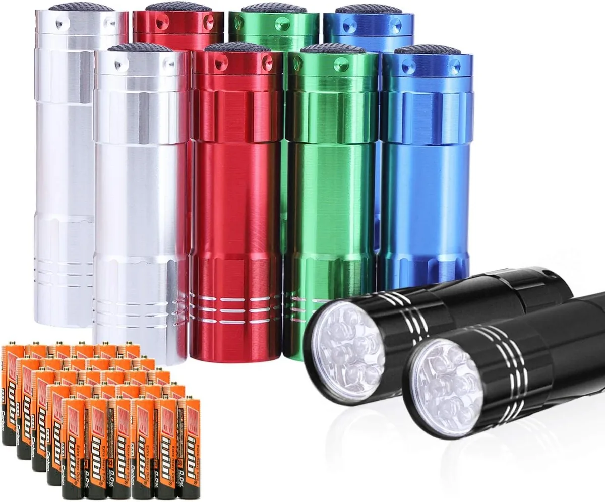 lelisten lelisten 10 Pack 9 LED Mini Aluminum Flashlights Assorted Colors 30 AAA Batteries Lanyard — product photo