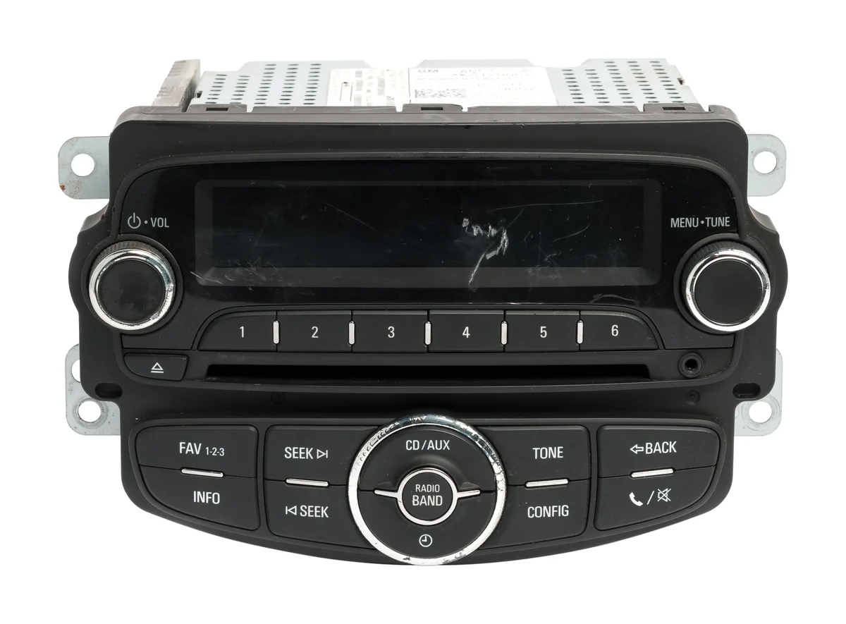 1 Factory Radio 1 Factory Radio 95179057 UH7 2012 Chevrolet Sonic Radio — product photo