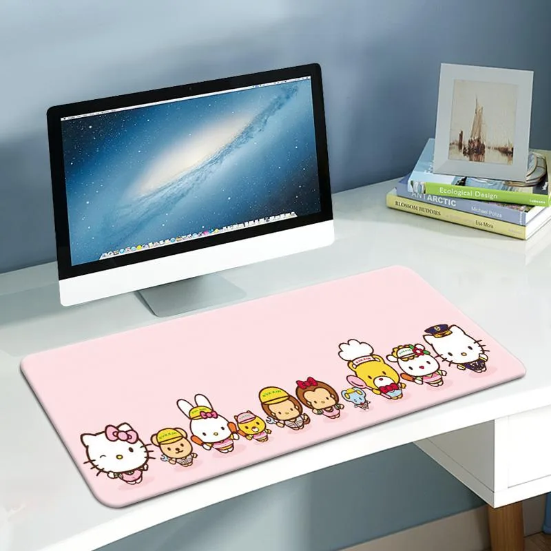 Corn Electronics Corn Electronics Hello Kitty Mouse Pad XXL 35.4 × 15.7 × .12 inch — product photo