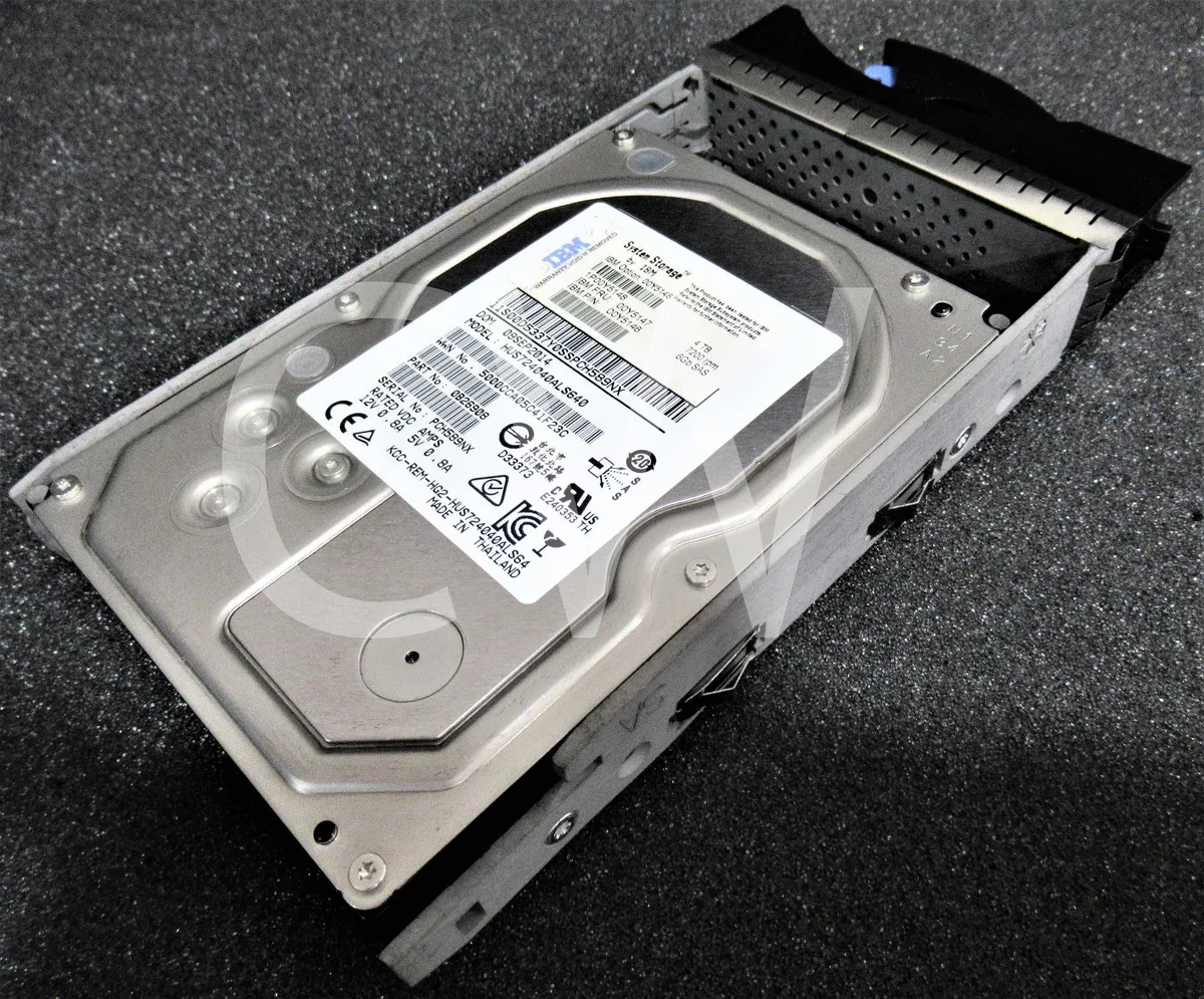 IBM IBM HUS724040ALS640 4TB 7.2K RPM 6Gb/s SAS 3.5" internal hard drive with caddy — product photo
