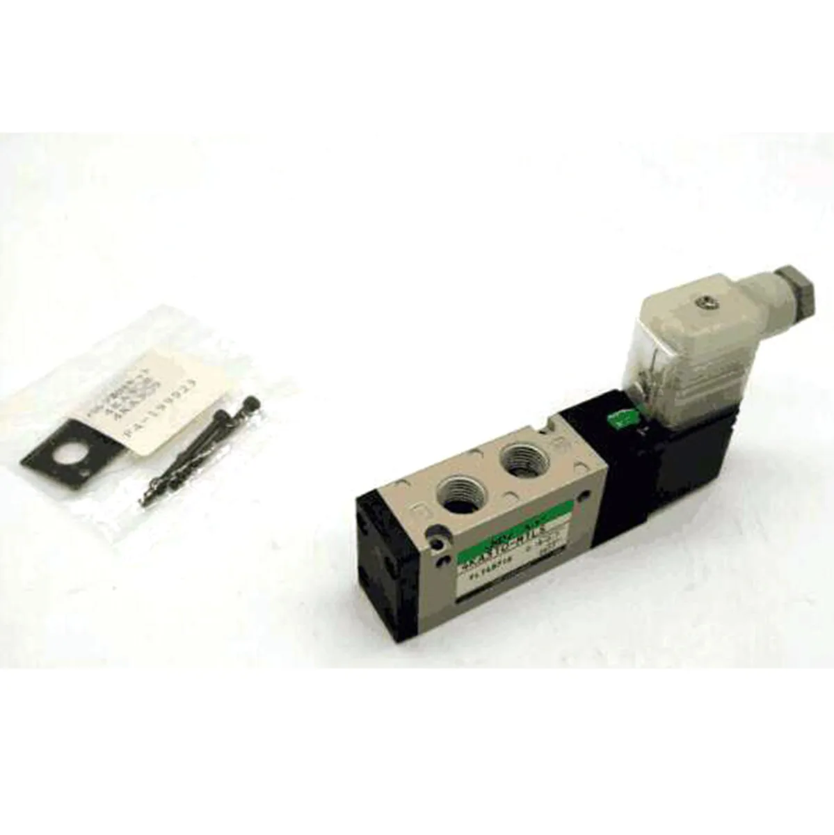 CKD CKD 4KB339-C2 pneumatic valve electrician tool — product photo