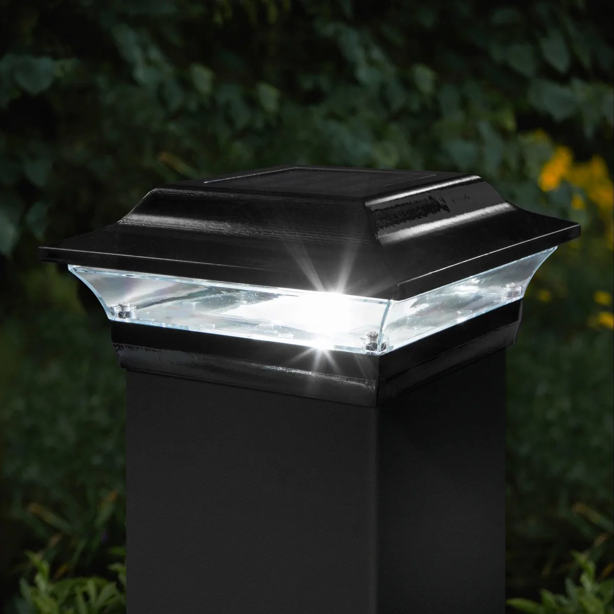 Classy Caps Mfg. Inc. Classy Caps Mfg. Inc. Imperial Solar Post Cap 2 Pack Black Aluminum 15 Lumens 4500 5500 Kelvin — product photo