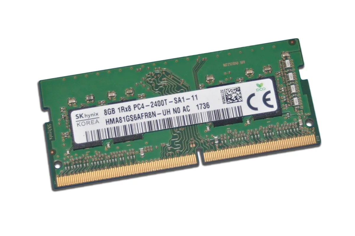 SK hynix SK hynix HMA81GS6AFR8N-UH 8GB DDR4 2400 CL17 laptop RAM — product photo